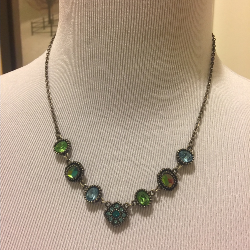 Lia Sophia adjustable length necklace